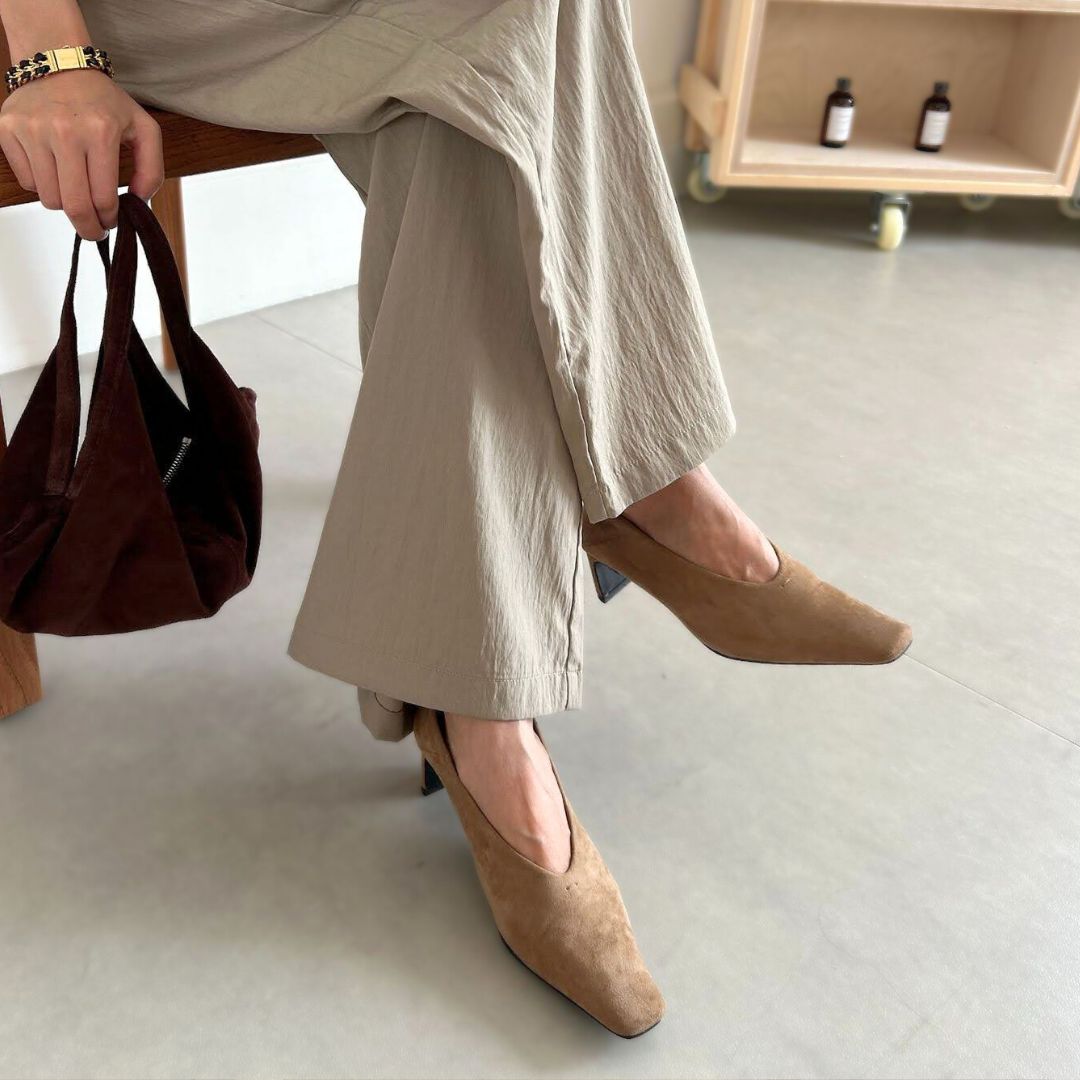 スクエアトゥスエードヒールパンプス 【1313-6】