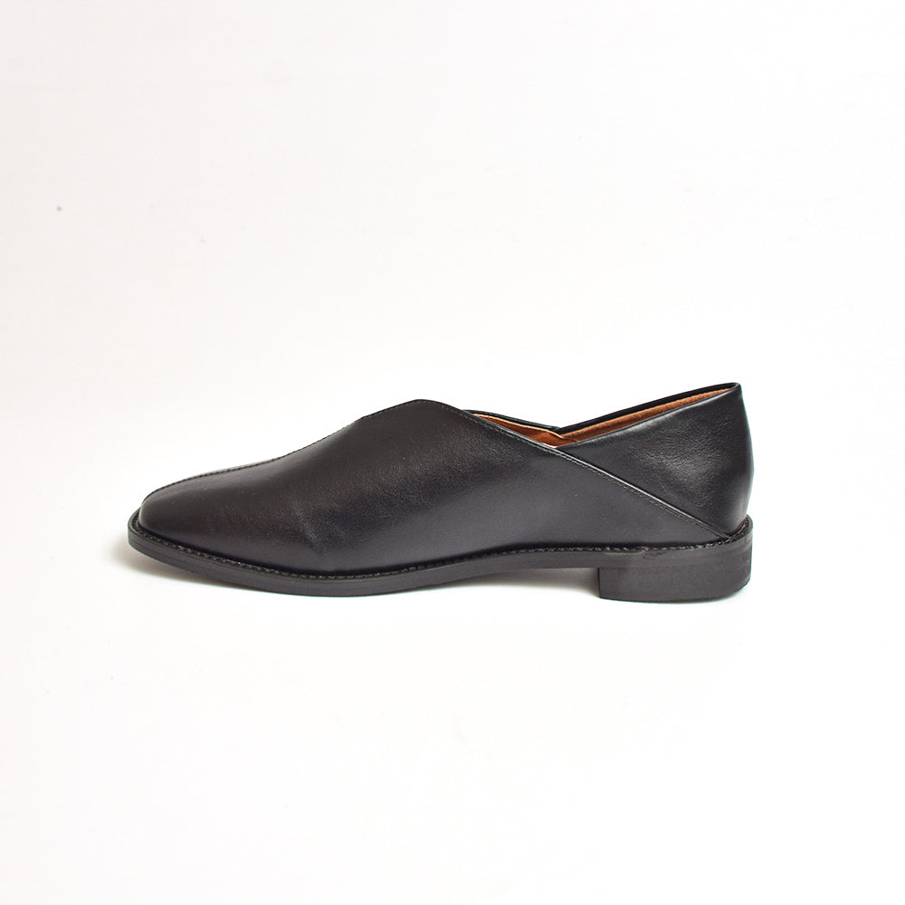 Vカットフラットパンプス【8865-30】