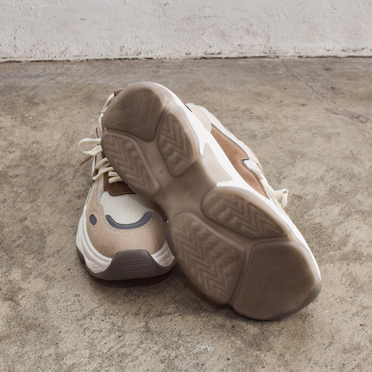 厚底スニーカー【1-26000-c】